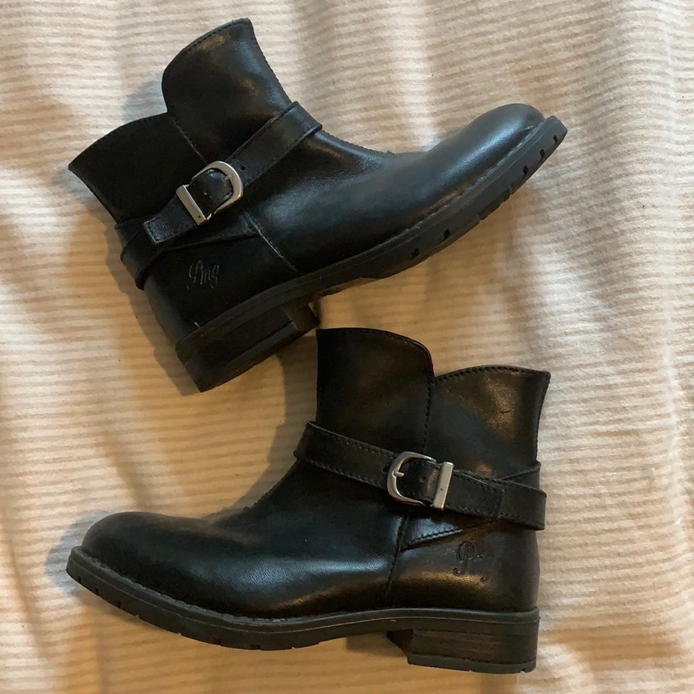 - GIRLS PRIMIGI LEATHER BOOTIES -